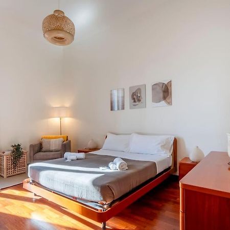 Ferienwohnung Oasi Corso Italia Bari Exterior foto
