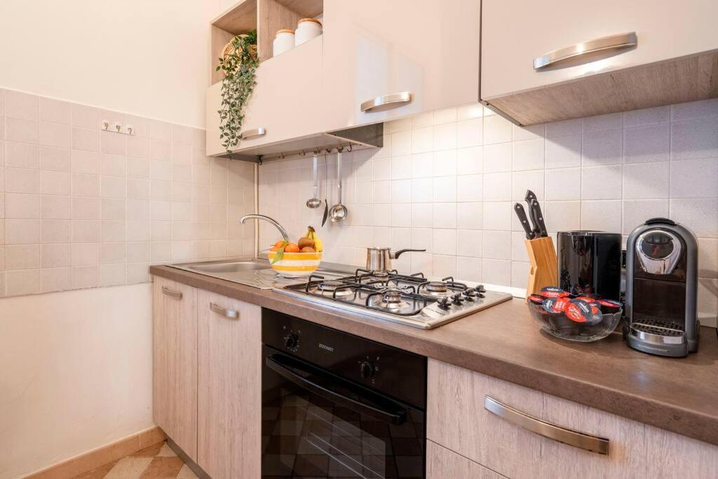 Ferienwohnung Oasi Corso Italia Bari Exterior foto